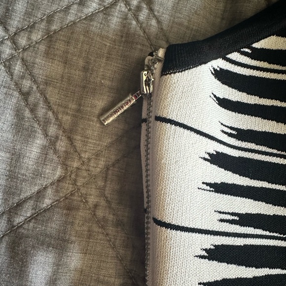 One Shoulder Guess Fitted Dress - Picture 8 of 10